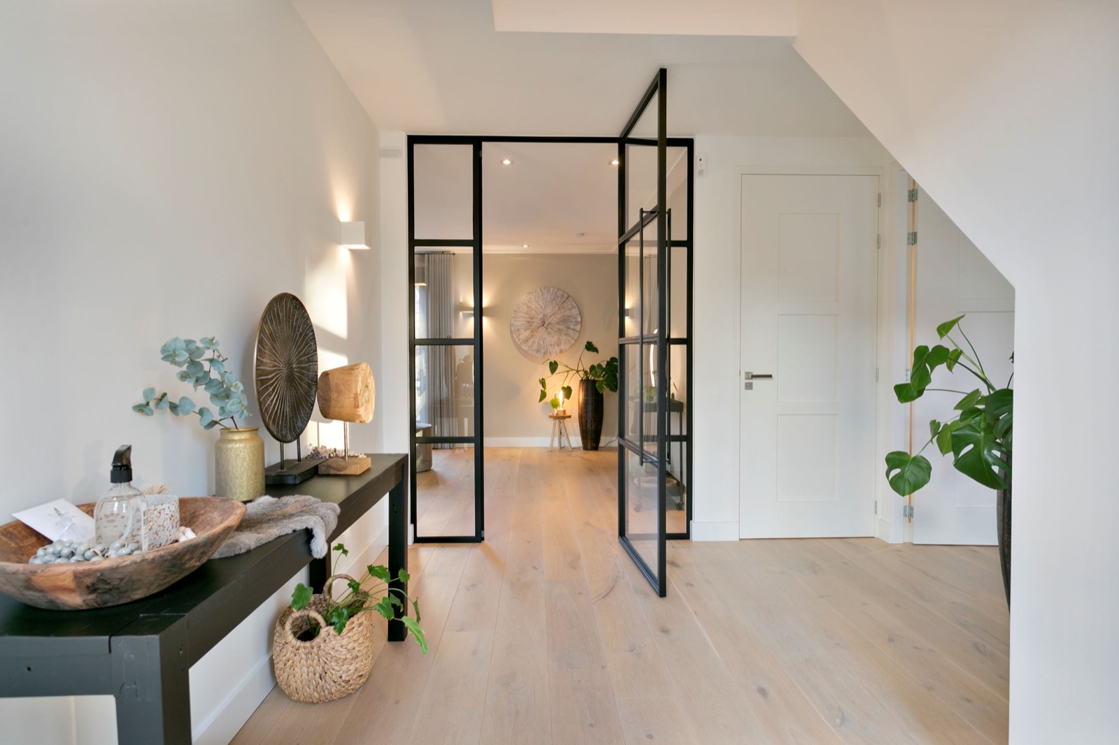 groothuisbouw klassieke woning met moderne look 02
